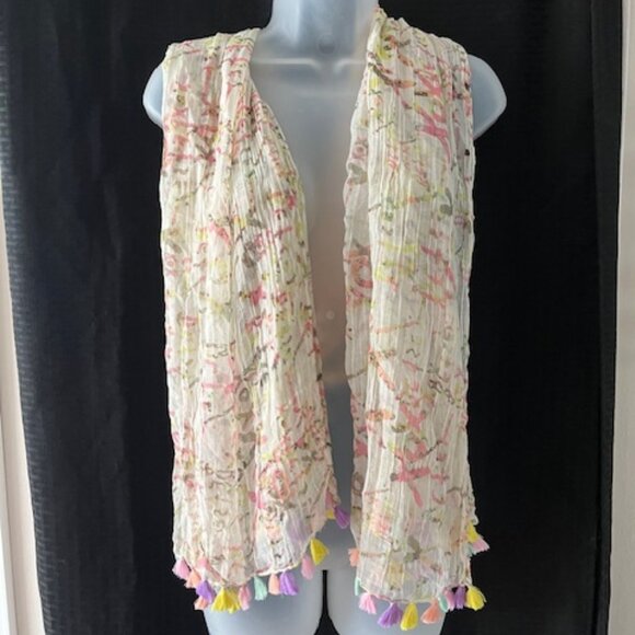 Betsy Johnson ~ Beautiful Scarf - Picture 1 of 4